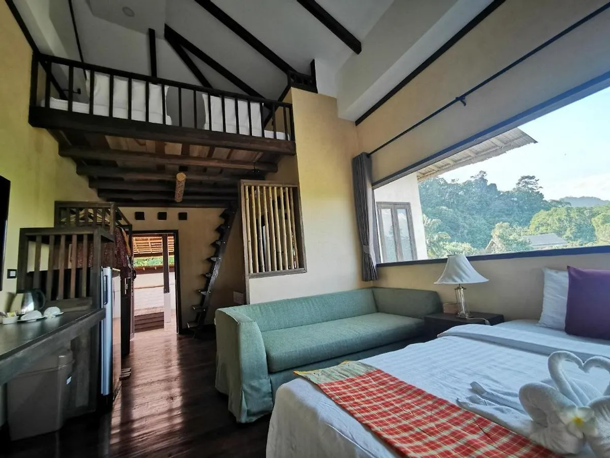 리조트 Relax House Lanta Old Town 호텔 코란타