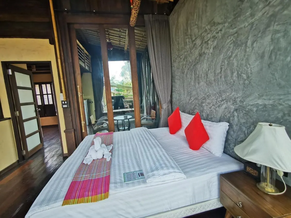 Relax House Lanta Old Town 호텔 코란타